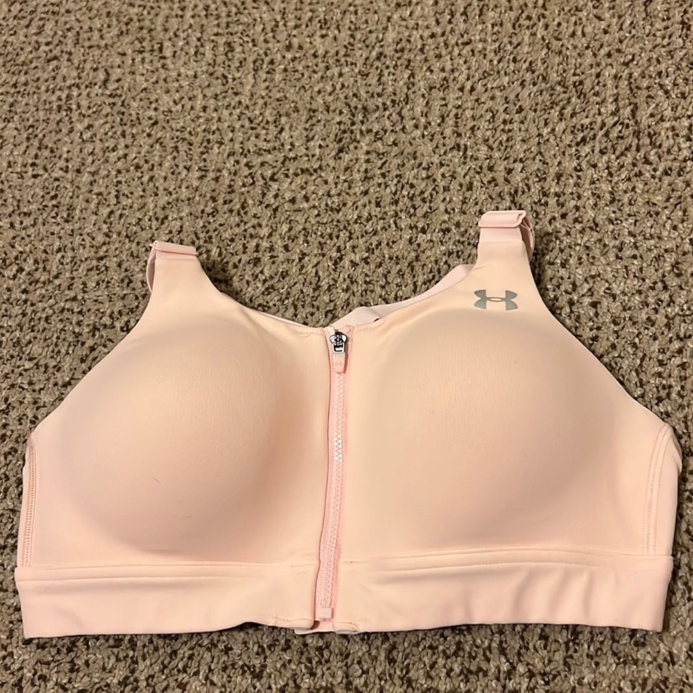 Under Armour Fitted Sports Bra